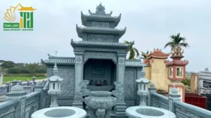 Khu Lăng Đá Xanh Rêu Nhà Họ Lê