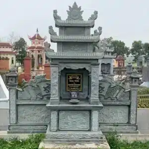 Lăng cánh đá xanh rêu 3.1m 81 127cm